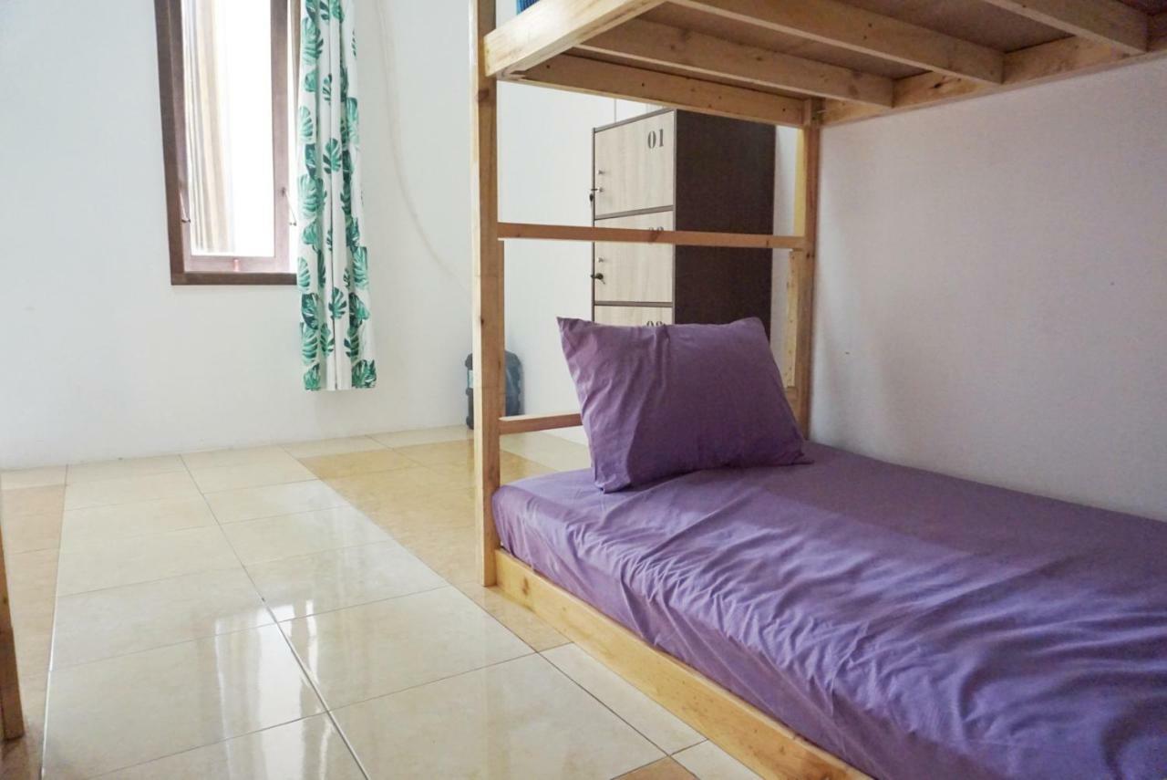 Green Surabaya Homey Luaran gambar